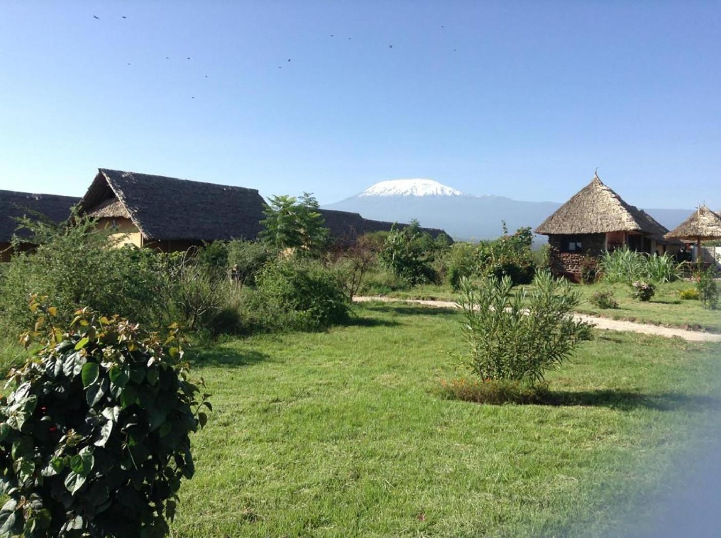 Aa Lodge Amboseli Exterior foto
